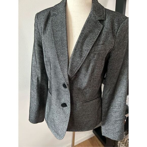 New York and Company gray blazer size 8 - Picture 1 of 6
